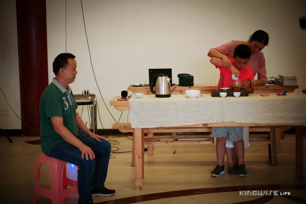 觉茶道 武汉 少儿茶艺课堂之云梦心虔寺 觉茶道 武汉 少儿茶艺课堂之云梦心虔寺
