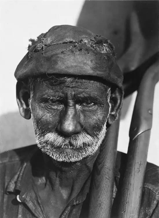 100张大师经典黑白人像 100张大师经典黑白人像