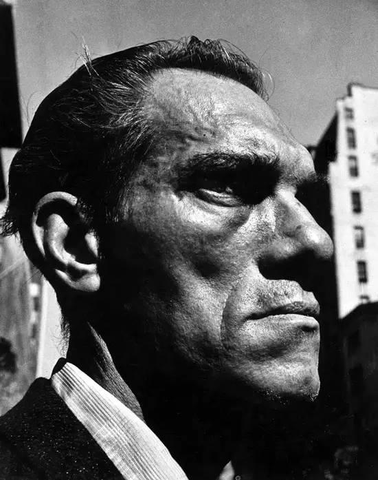 100张大师经典黑白人像 100张大师经典黑白人像