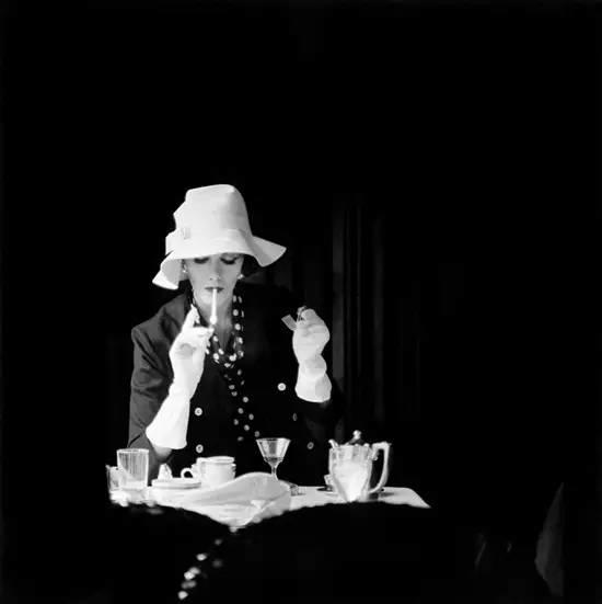 100张大师经典黑白人像 100张大师经典黑白人像