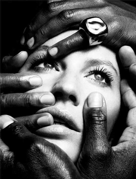 100张大师经典黑白人像 100张大师经典黑白人像