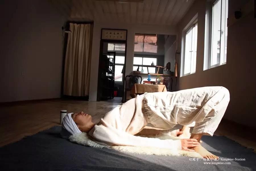 瑜伽～肾脏奎亚