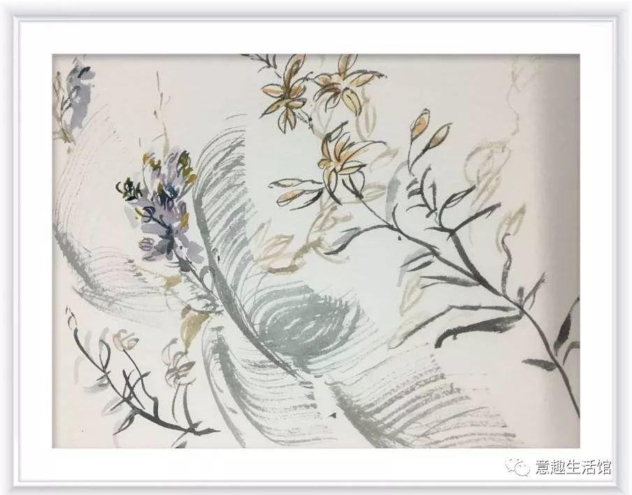 夏三三 | 2018的沙与沫