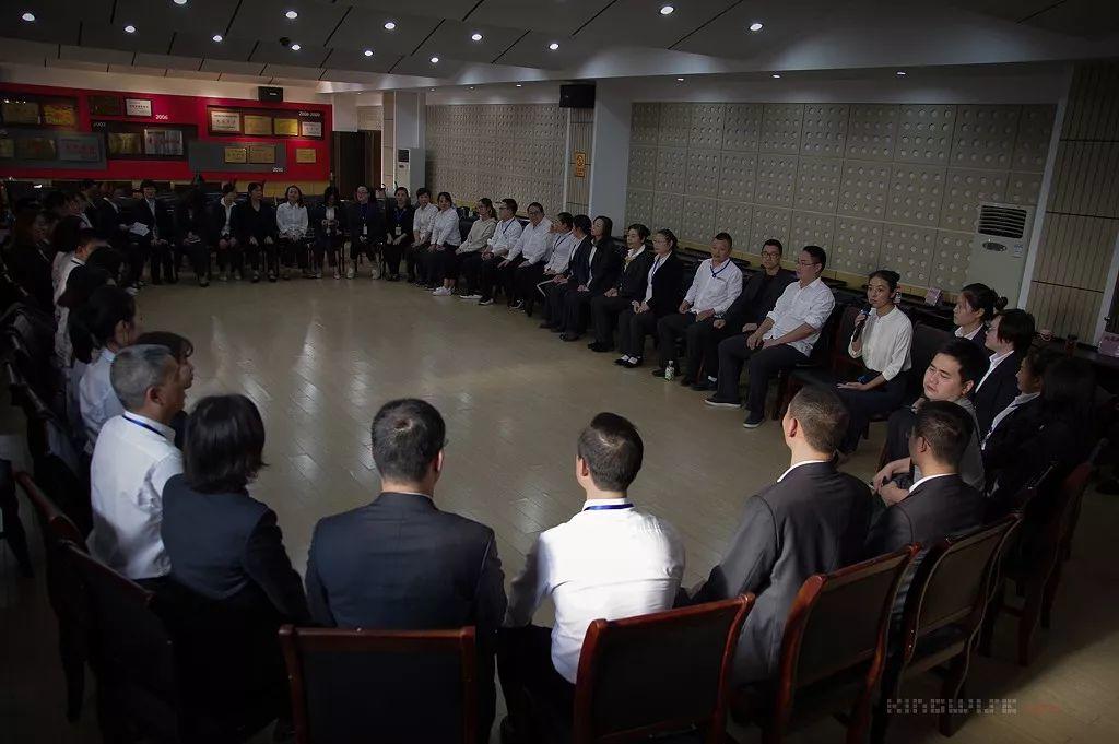 精微生活|“窗口文明服务礼仪”培训