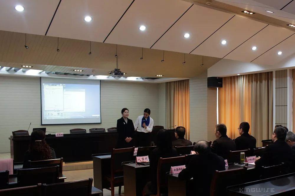 精微生活|“窗口文明服务礼仪”培训