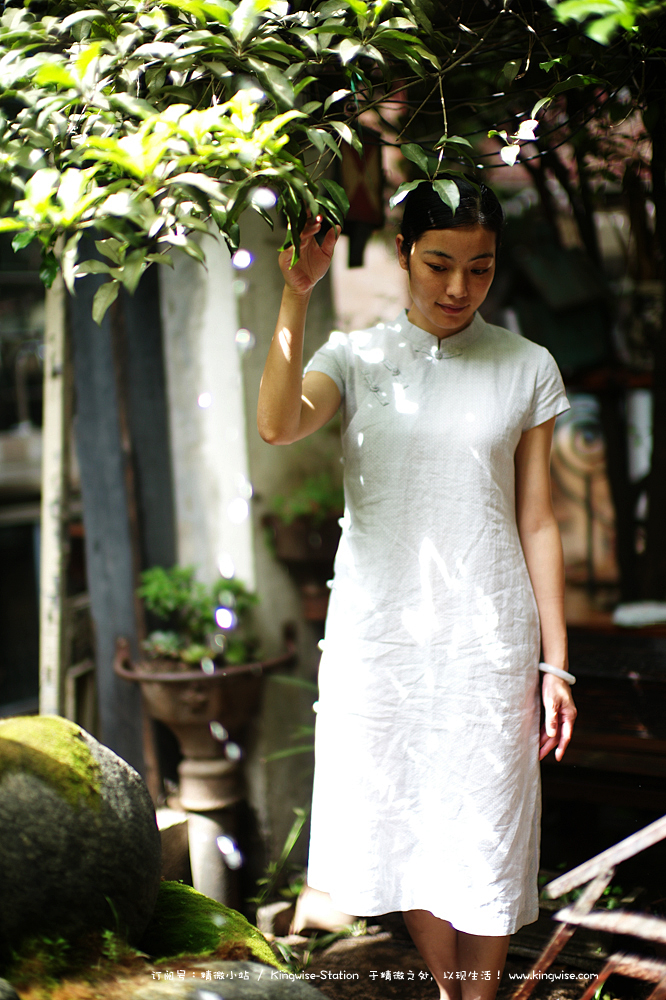 四月园林春去後