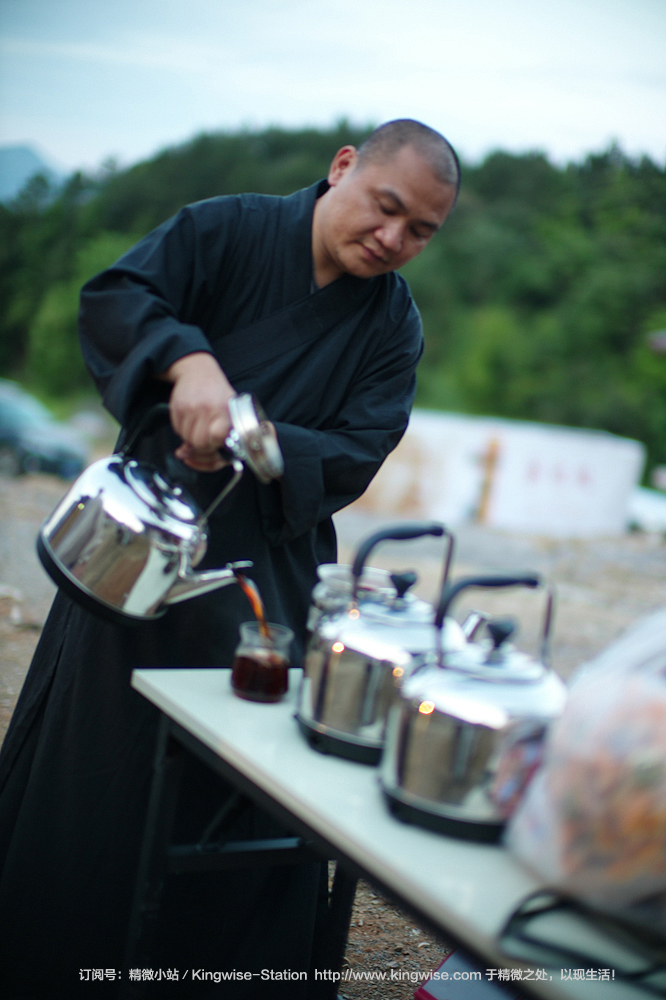 五年的时间,一群僧人,一众志愿者,在山里完成的壮举