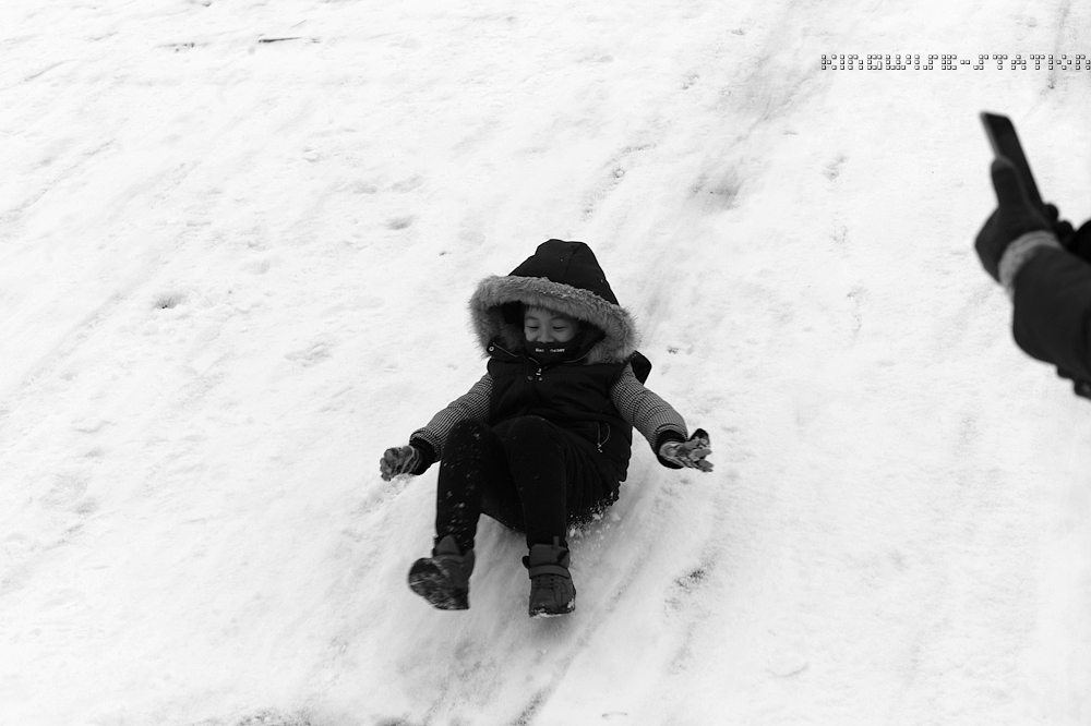 一夜雪，“从”前慢。