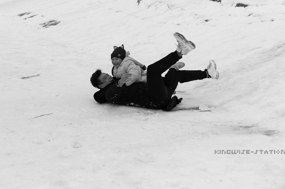 一夜雪，“从”前慢。