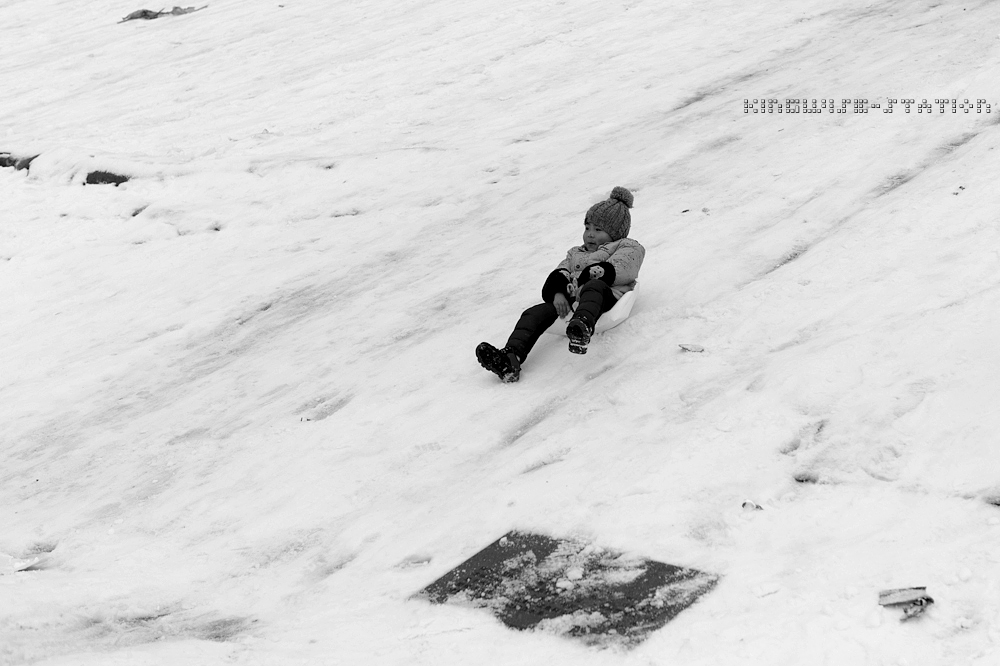 一夜雪，“从”前慢。