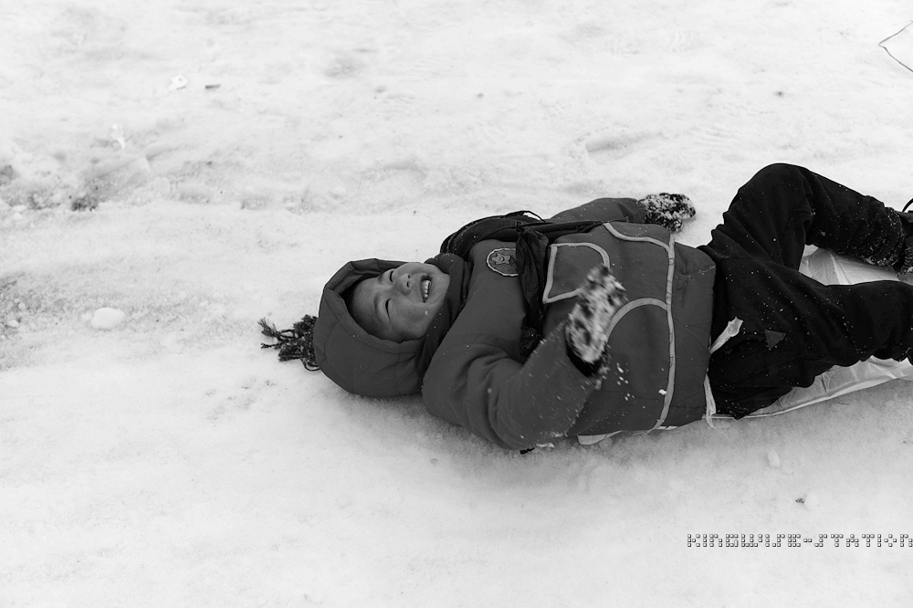 一夜雪，“从”前慢。