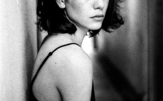 粗颗粒的黑白人像 忧郁气质的视觉哲学