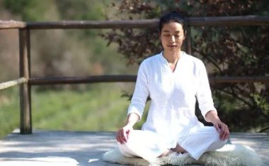 冬至,瑜伽生活,静坐为引,养心顺气