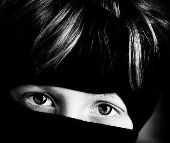 女摄影师Betina La Plante的黑白迷情