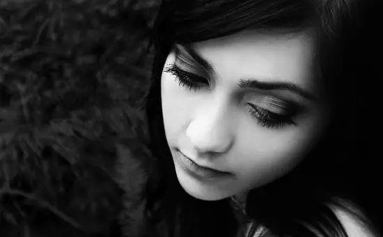 女摄影师Johanna Knauer的黑白映像