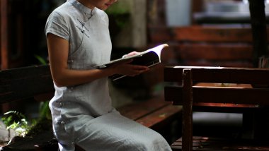 四月园林春去後